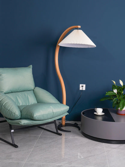 Contemporary Fabric Pleated Shade Floor Lamp 1-Light