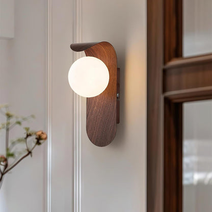 Scandinavian Wood Globe Wall Sconce LED 1-Light
