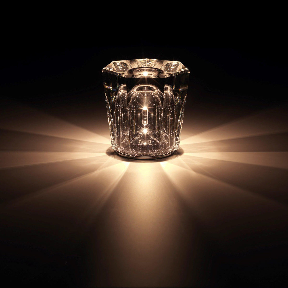 Contemporary Crystal Faceted Prism Table Lamp 1-Light