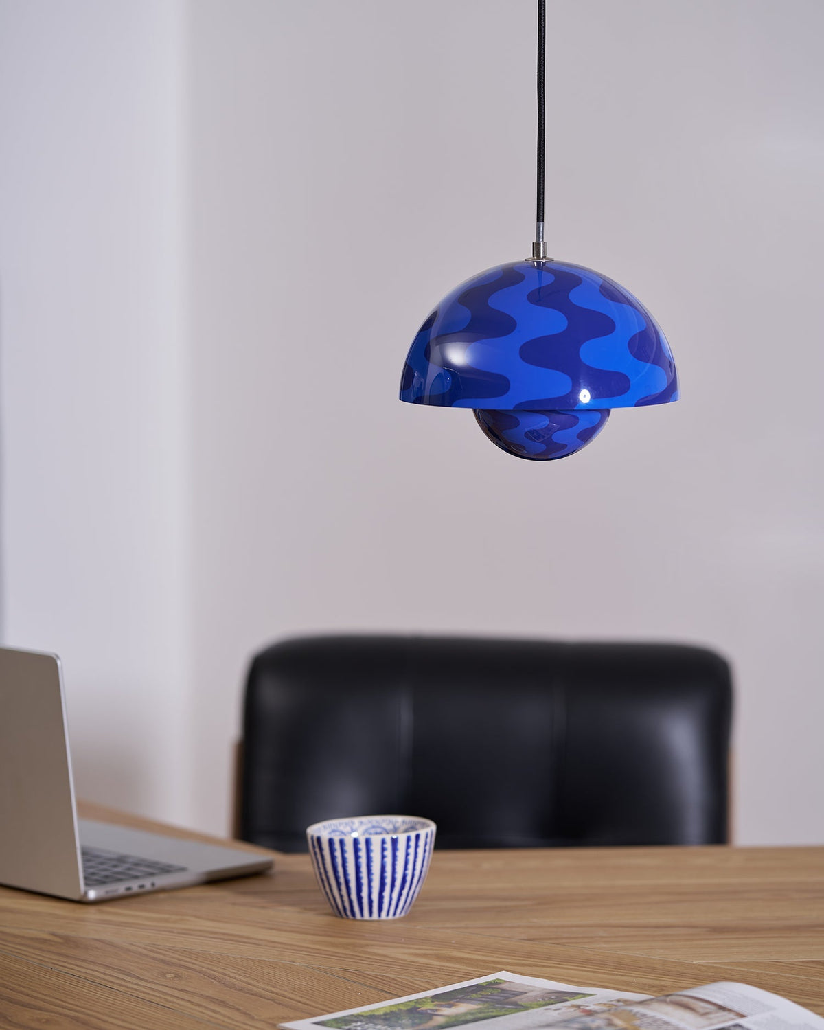 Contemporary Acrylic Floating Globe Pendant Light 1-Light