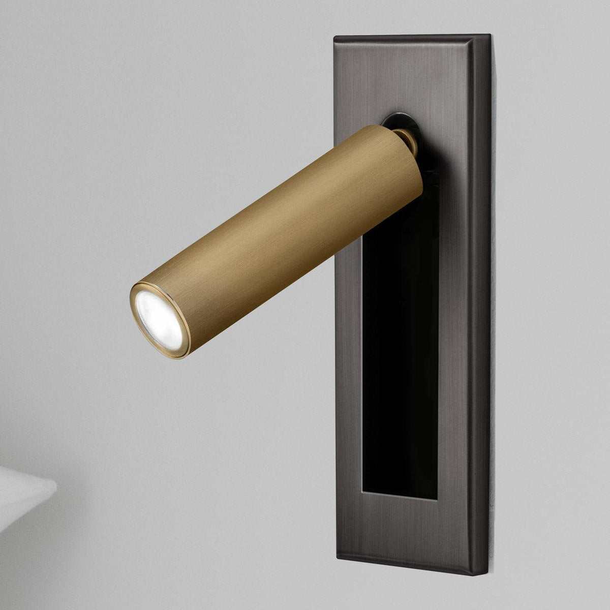 Modern Minimal Embedded Aluminum LED Wall Sconce 1-Light