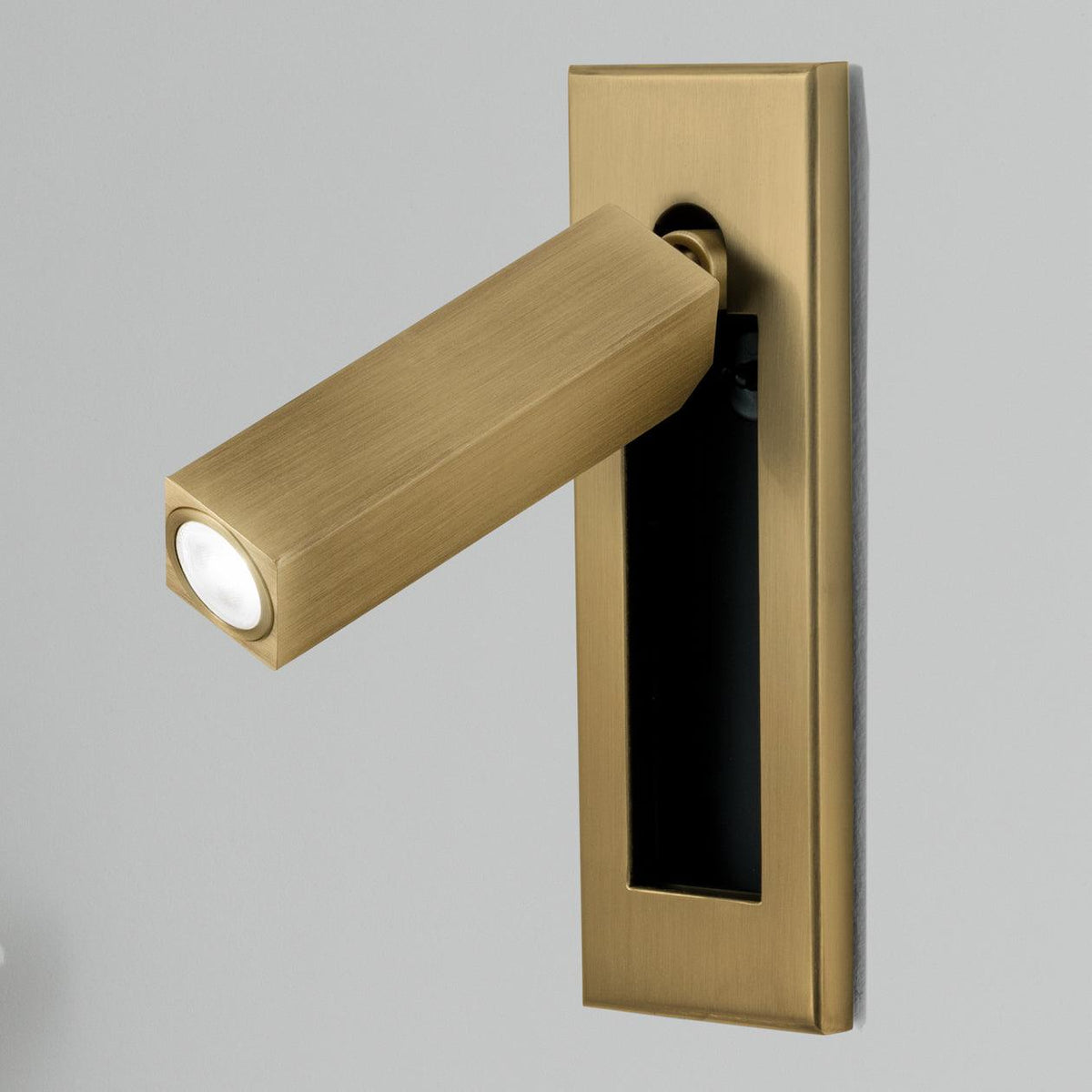 Modern Minimal Embedded Aluminum LED Wall Sconce 1-Light