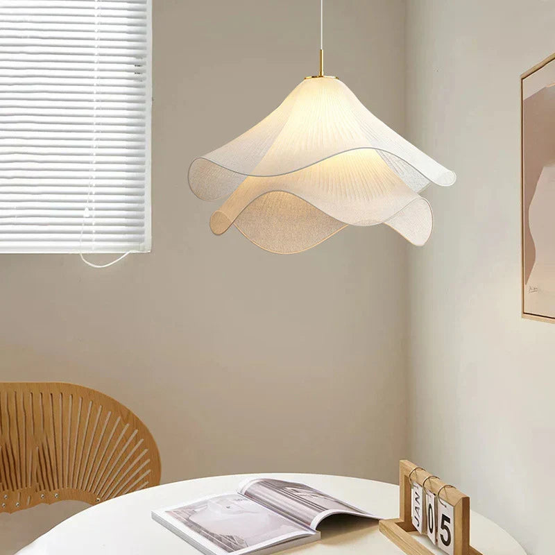 Japandi Fabric Wavy Shade Pendant Light 1-Light