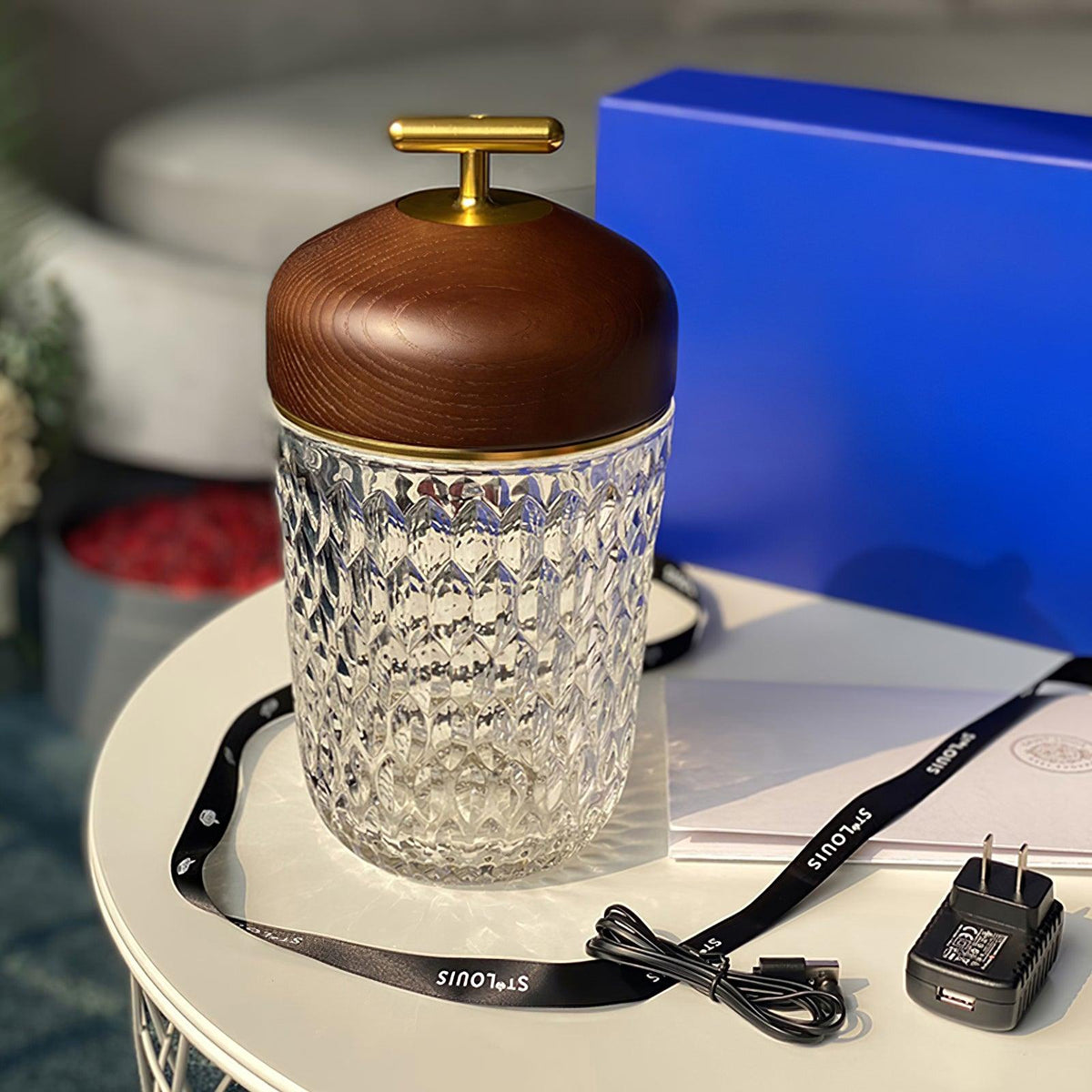 Contemporary Crystal Top Handle Table Lamp 1-Light
