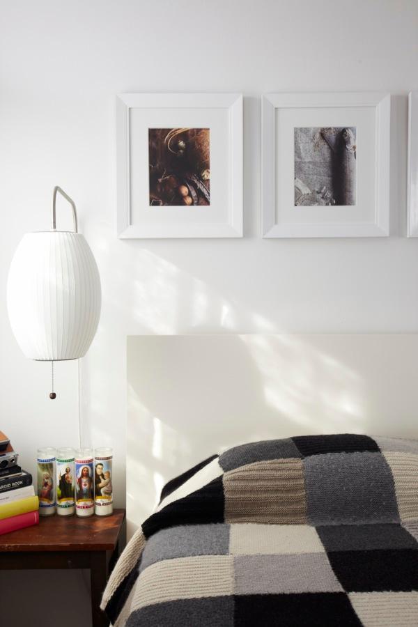 Contemporary Polymer Pull Chain Wall Light 1-Light