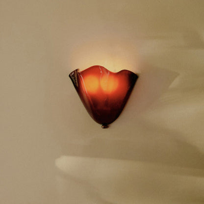 Vintage Stained Glass Skirt Shell Wall Sconce LED 1-light