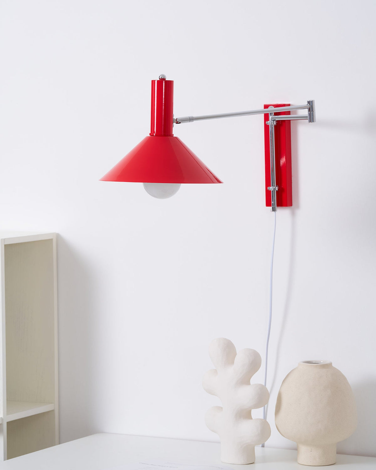 Contemporary Metal Cone Shade Wall Light 1-Light