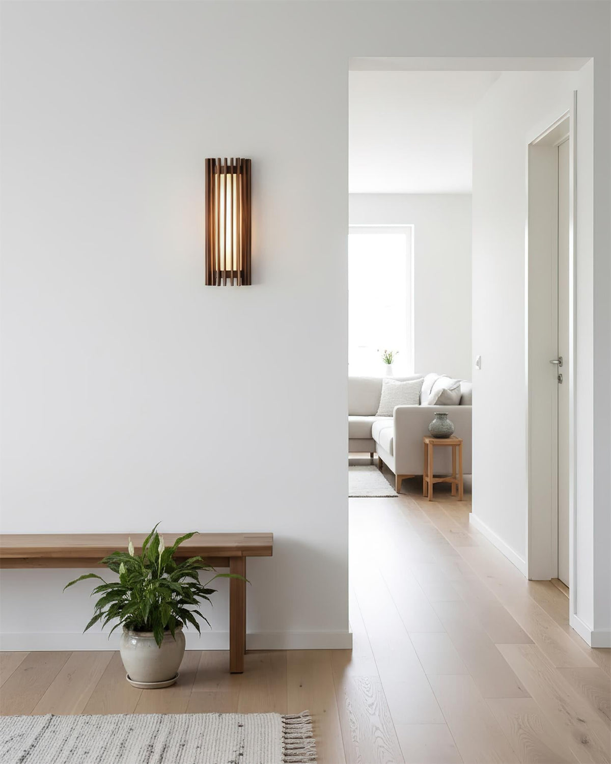 Contemporary Acrylic Vertical Linear Wall Light 1-Light