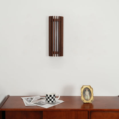 Contemporary Acrylic Vertical Linear Wall Light 1-Light