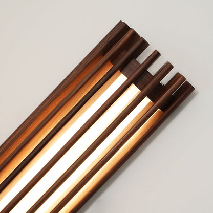 Contemporary Acrylic Vertical Linear Wall Light 1-Light