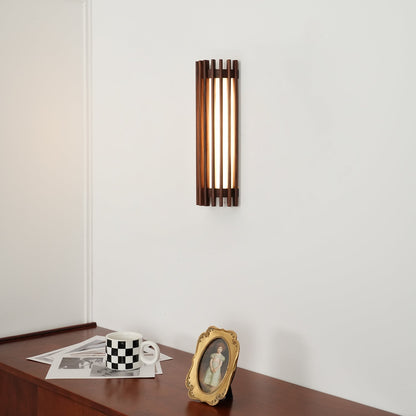 Contemporary Acrylic Vertical Linear Wall Light 1-Light