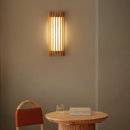 Contemporary Acrylic Vertical Linear Wall Light 1-Light
