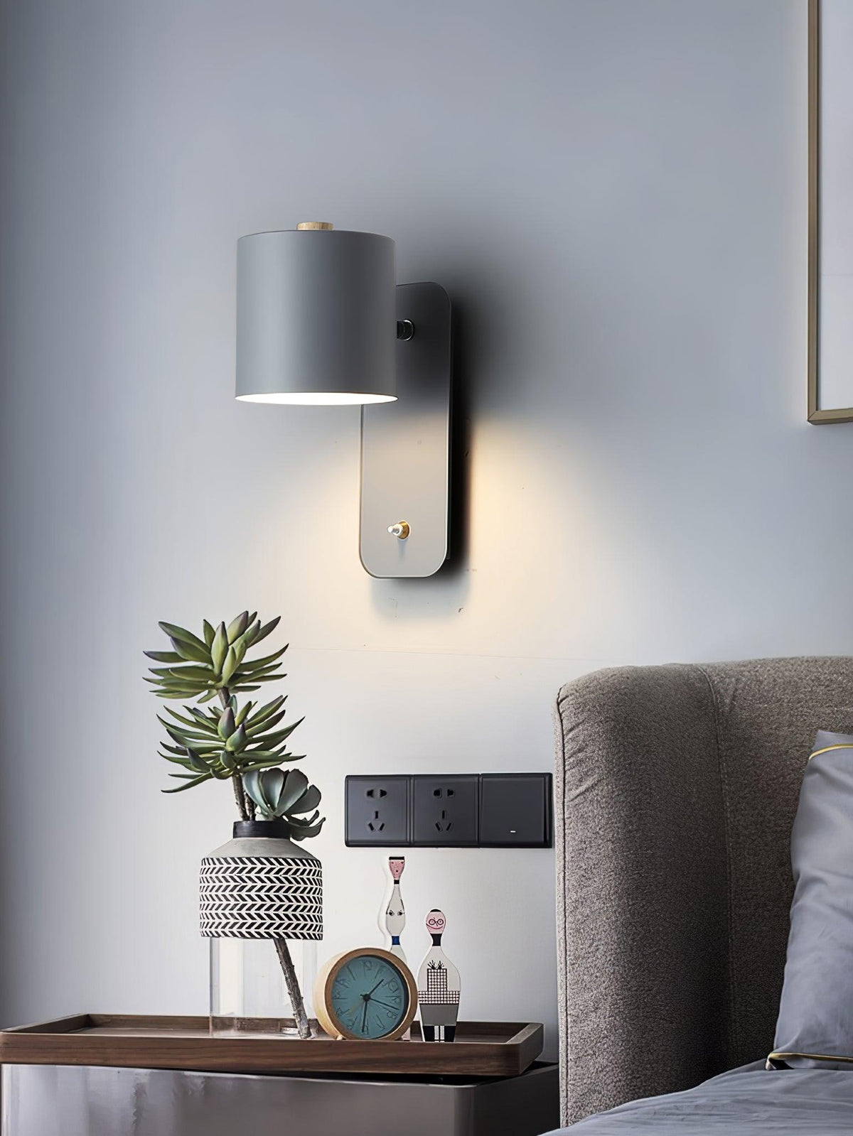 Contemporary Minimalist Rotatable Cylinder LED Wall Sconce 1-Light