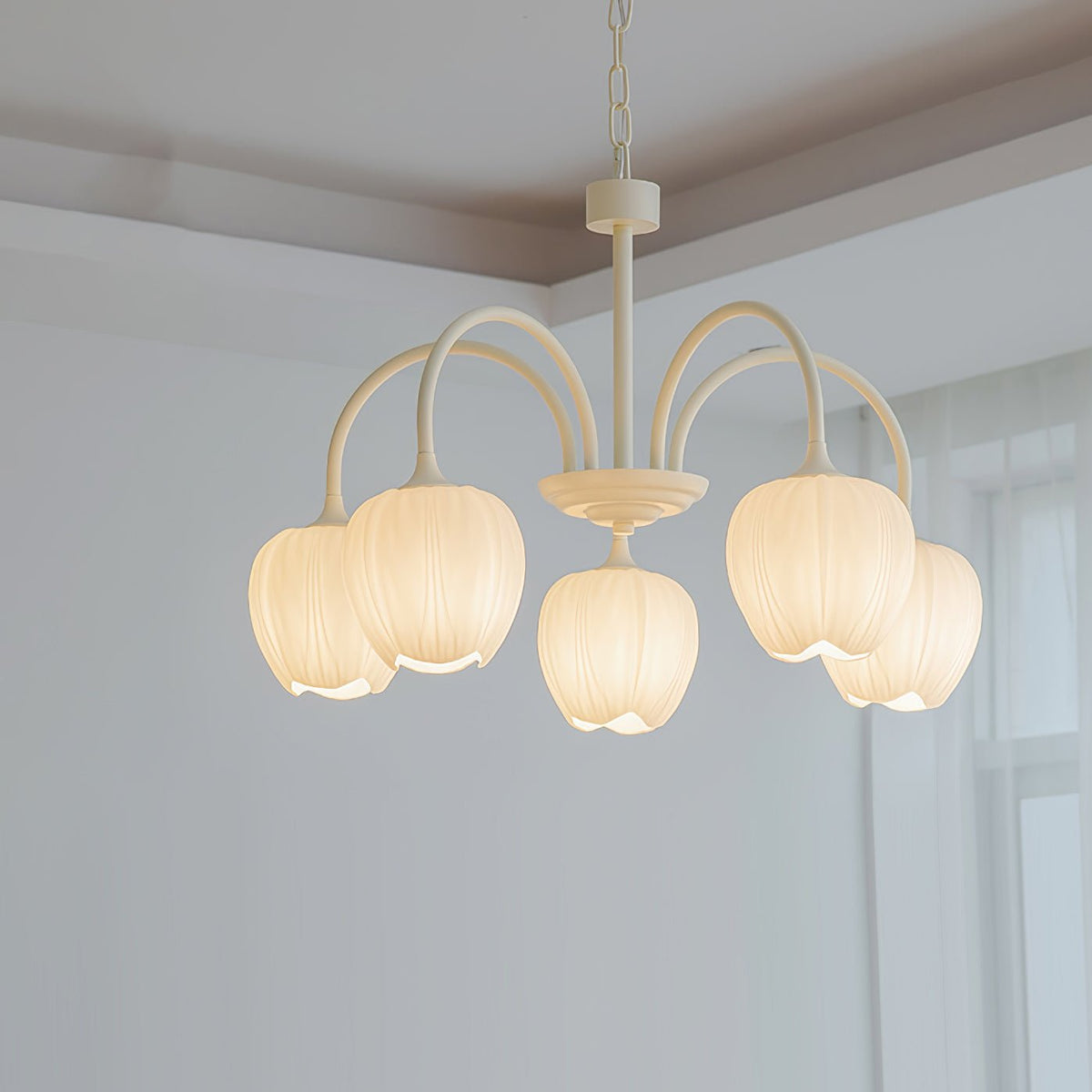 Contemporary Iron Curved Arms Chandelier 5-Light