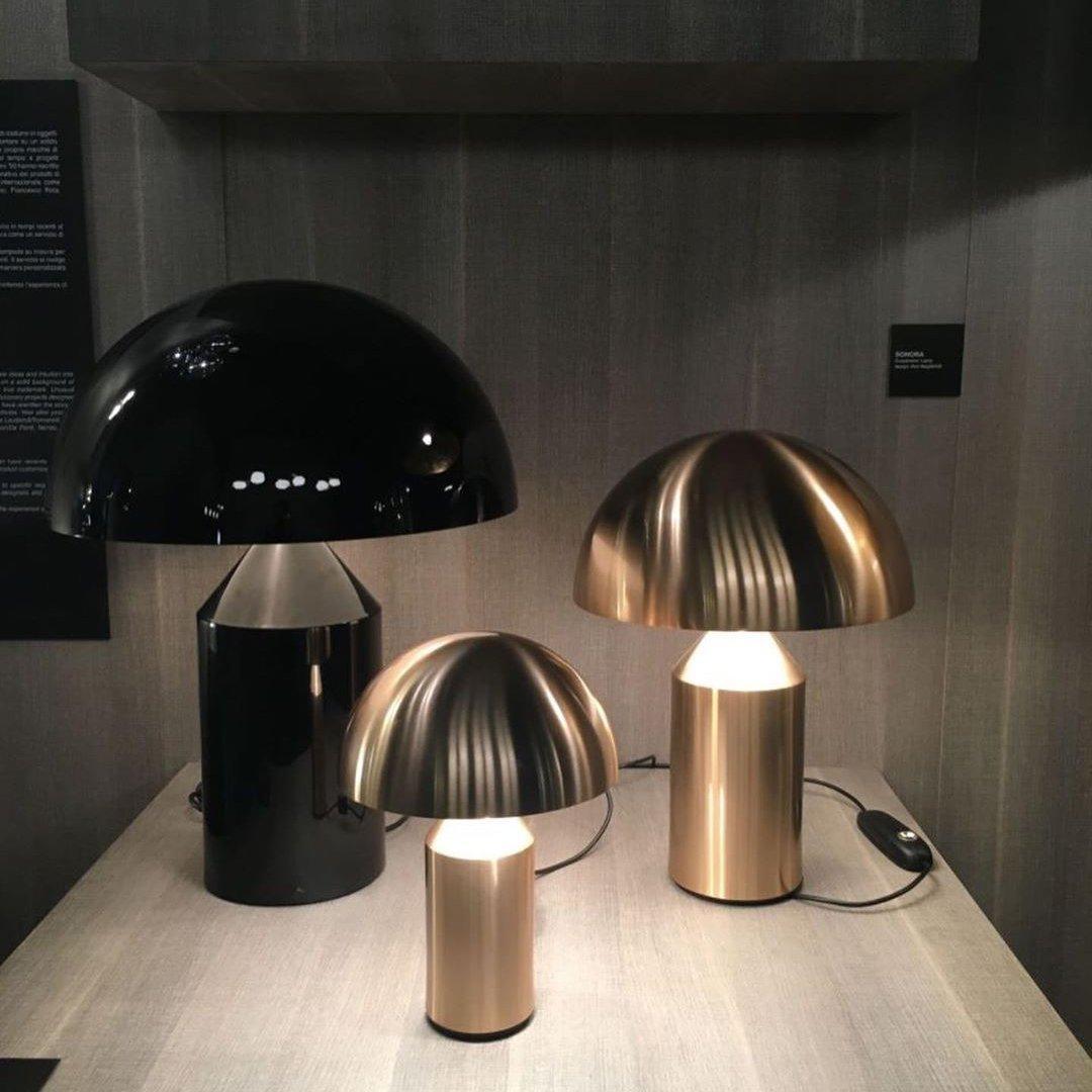 Contemporary Metal Sculptural Base Table Lamp 1-Light